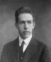 Niels Bohr / Bron: Publiek domein, Wikimedia Commons (PD)